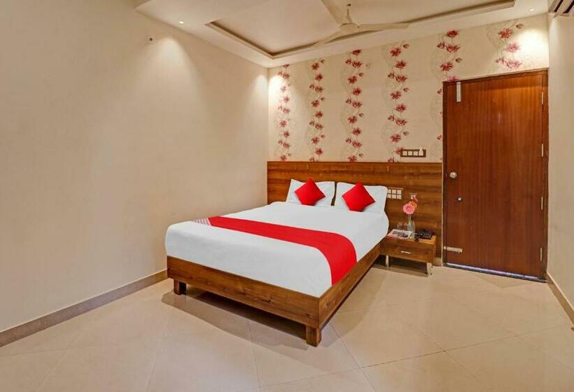 Flagship 80494 Hotel Formula 1