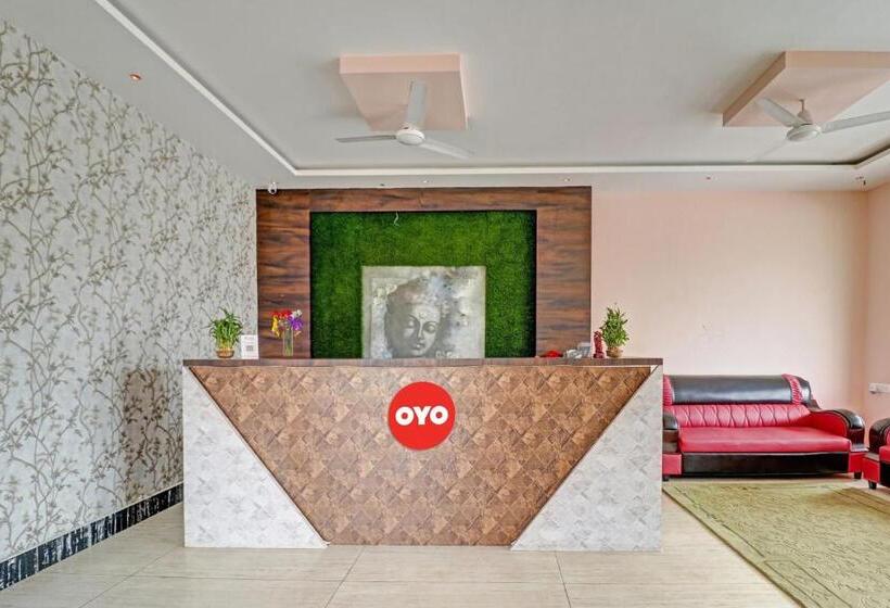 Flagship 80494 Hotel Formula 1