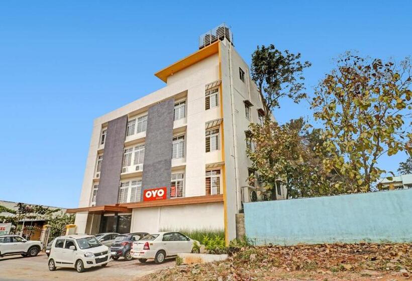 Flagship 80494 Hotel Formula 1