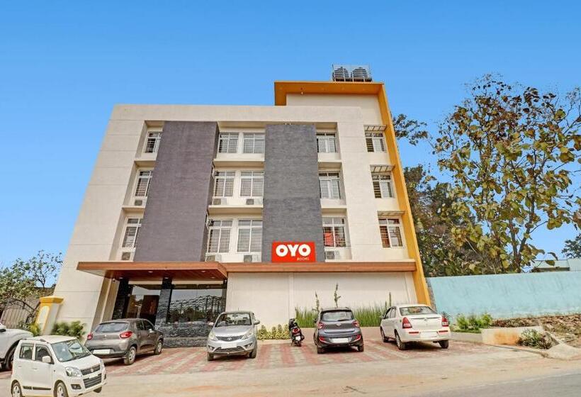 Flagship 80494 Hotel Formula 1