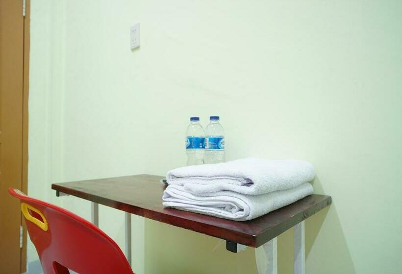 בית מלון כפרי Pudan Residence Balige By Helocus