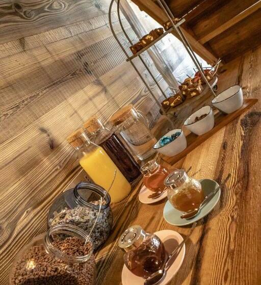 פנסיון Fleur Des Neiges & Spa Adults Only