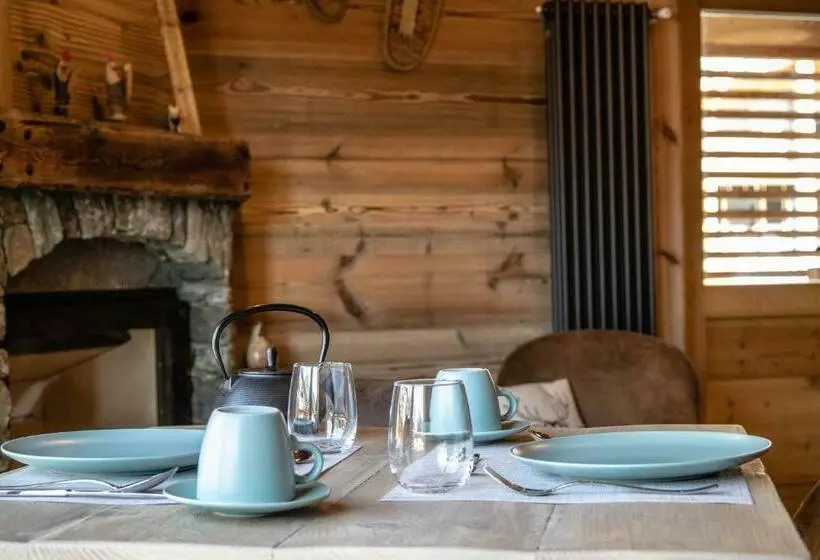 Majatalo Fleur Des Neiges & Spa   Adults Only