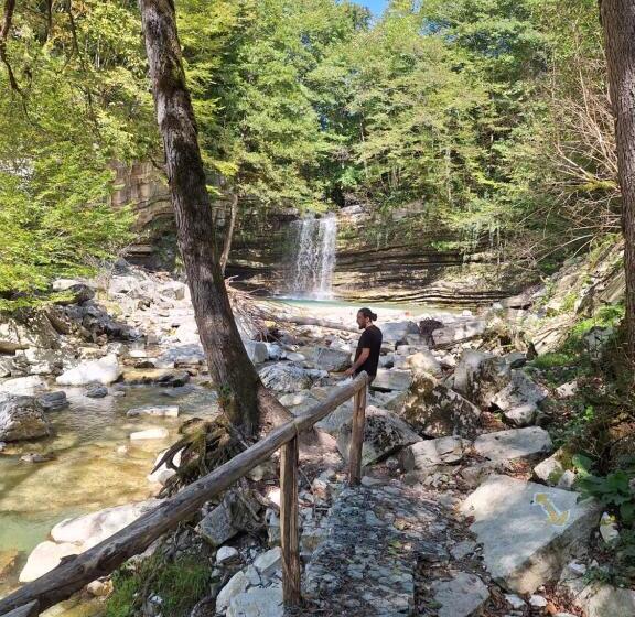 پانسیون Guest House 15a