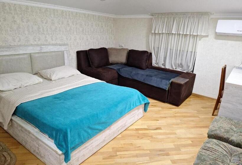 پانسیون Guest House 15a