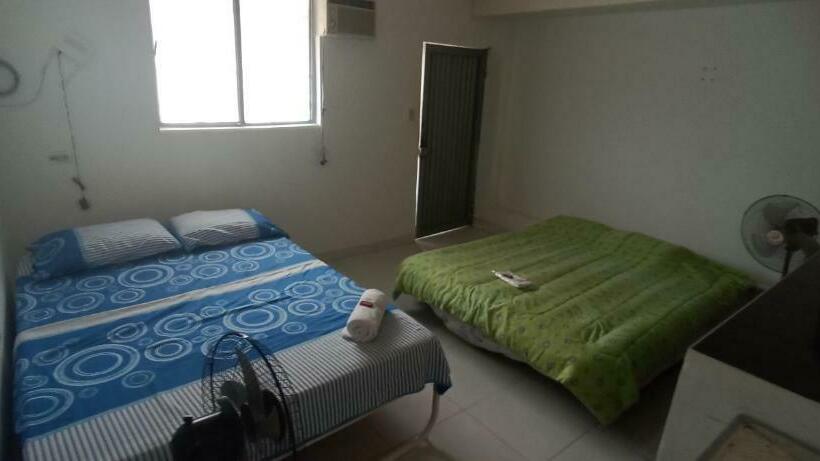 Пансион Hostal Los ángeles Villavieja