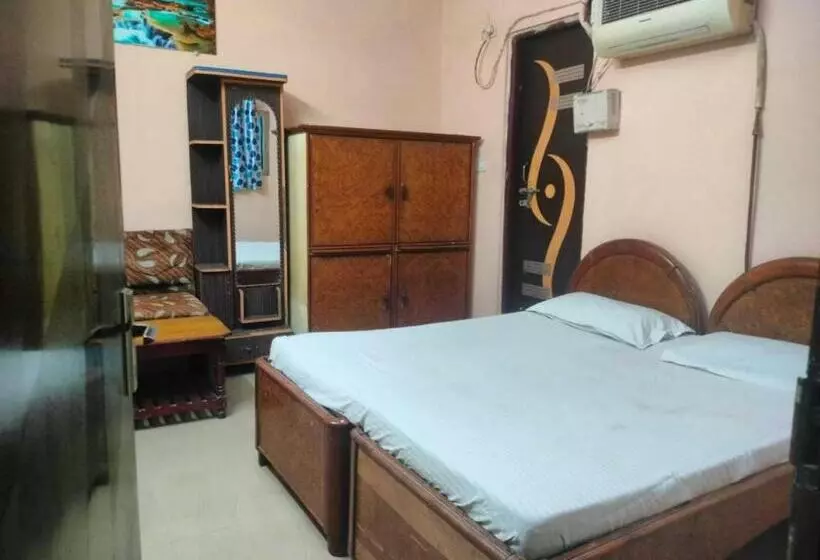 Spot On Hotel Durga