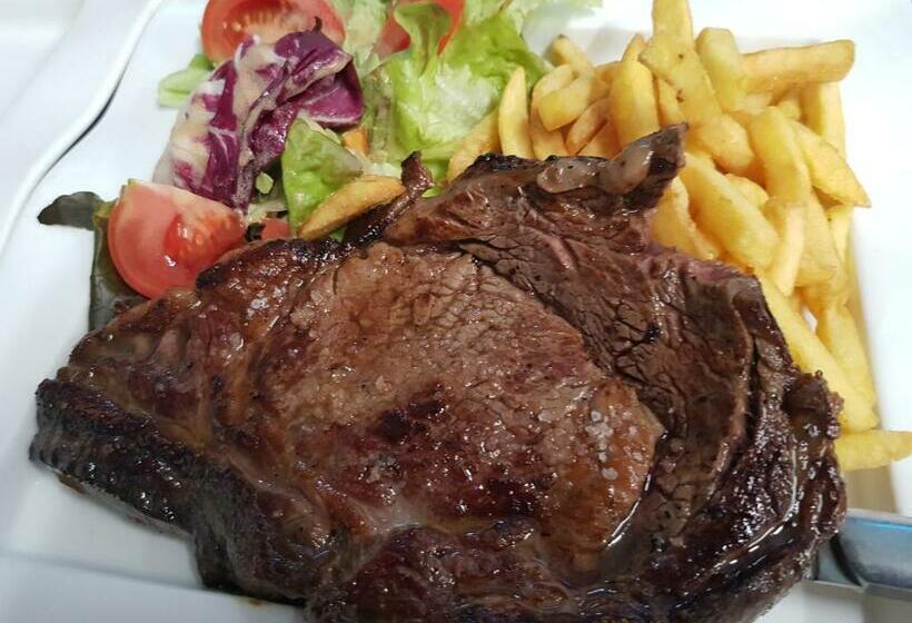 فندق Auberge Des Avenières