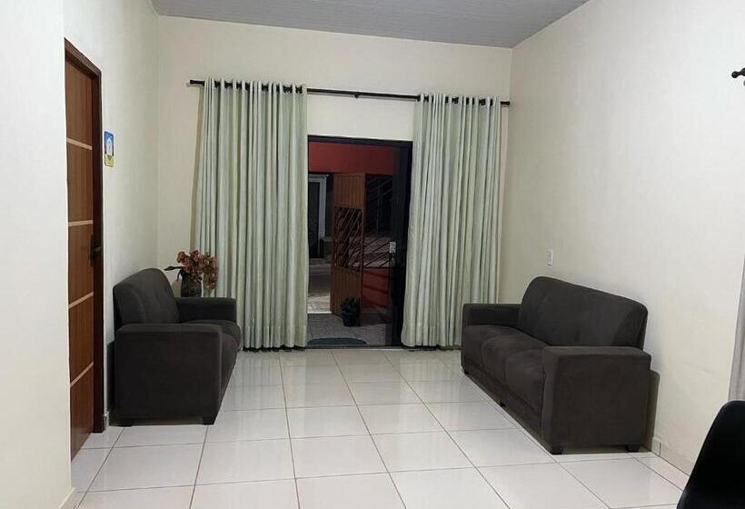 Hotel Hostel Girassol