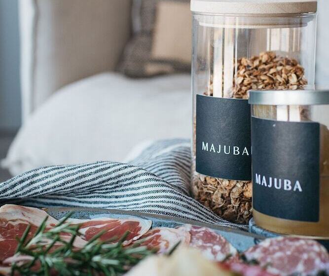 호텔 Majuba Country Lodge