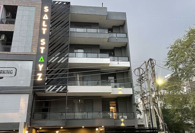 ホテル Saltstayz Golf Course Road