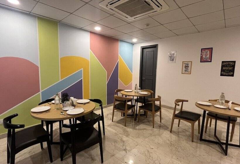 ホテル Saltstayz Golf Course Road