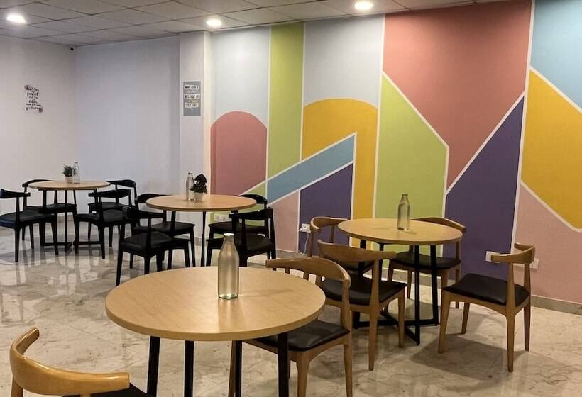 ホテル Saltstayz Golf Course Road