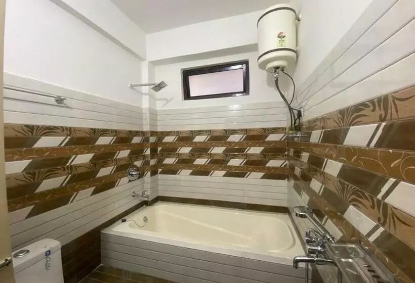 Hotel Somras