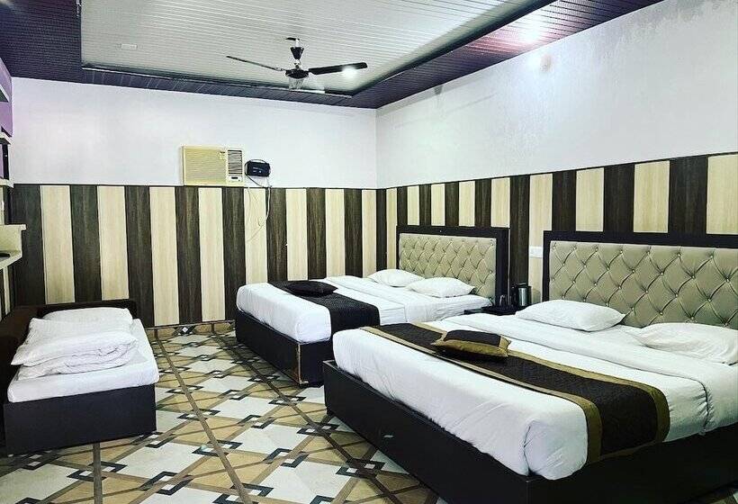 ホテル The Palm Resort