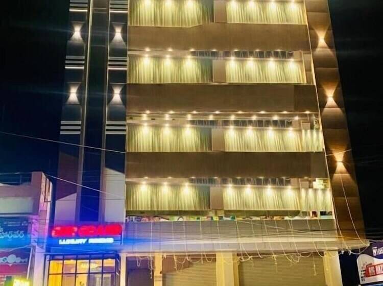 מוטל Pph Living Gnr Grand Luxury Rooms