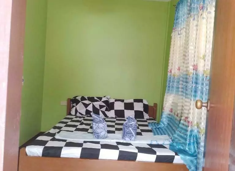 ペンション Tiu Homestay Port Barton