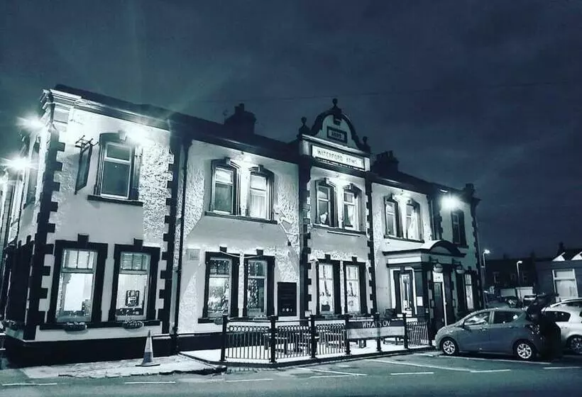 Retkeilymaja The Waterford Arms