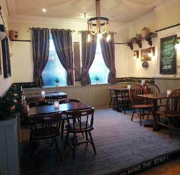 Общежитие The Waterford Arms