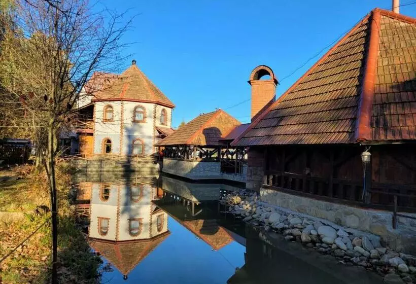 Hotelli ворота карпат