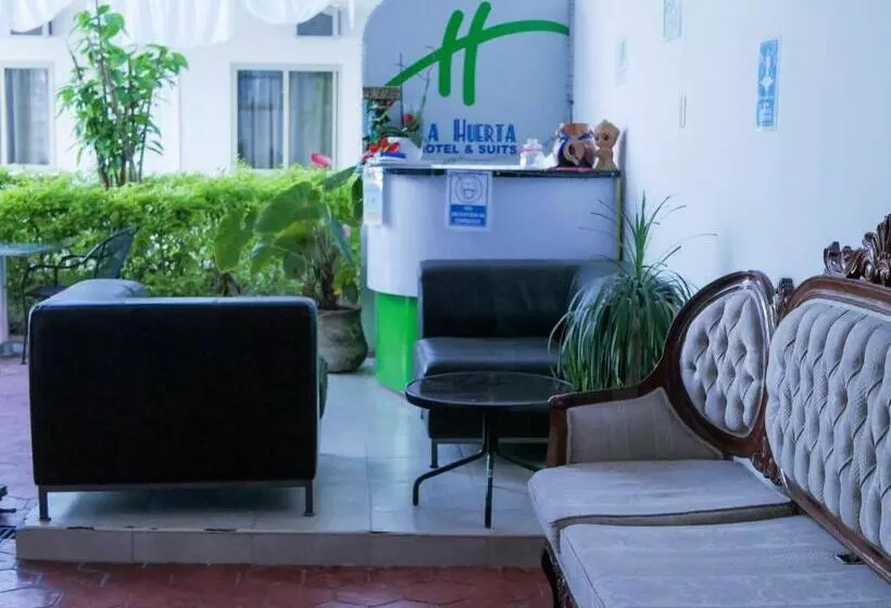 ホテル La Huerta