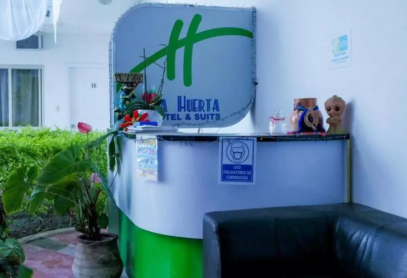 ホテル La Huerta