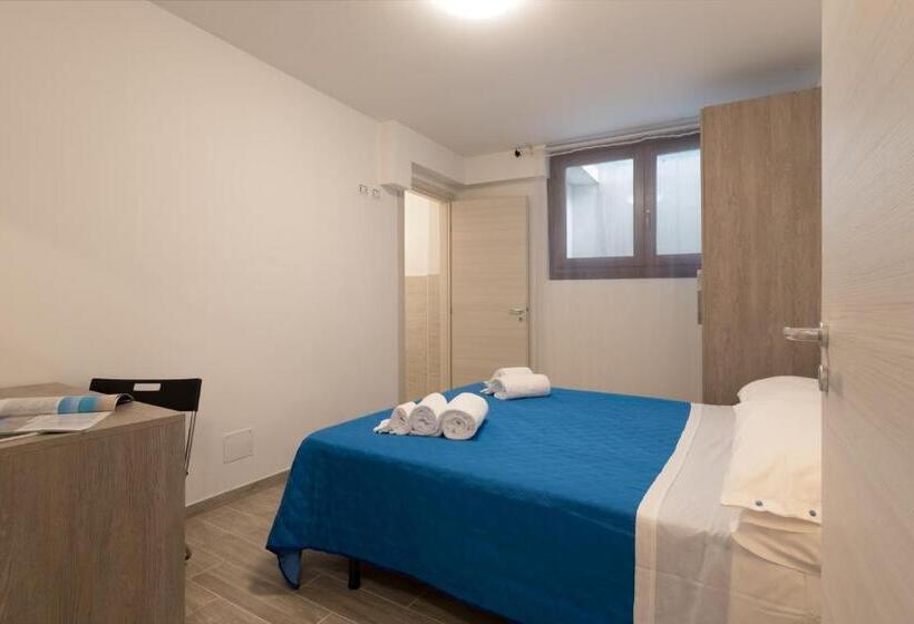 I Tre Golfi   Via Salvatore Quasimodo