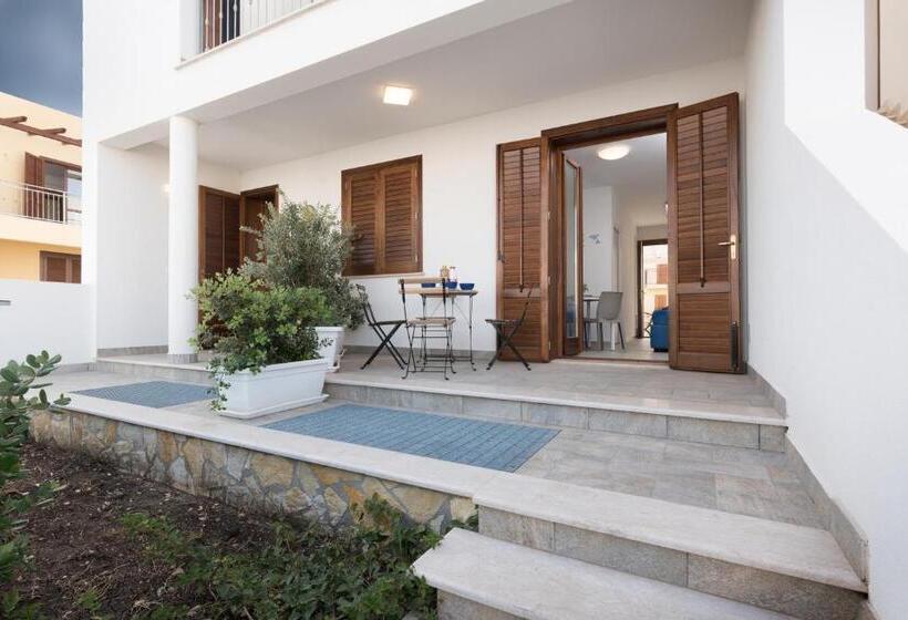 I Tre Golfi   Via Salvatore Quasimodo