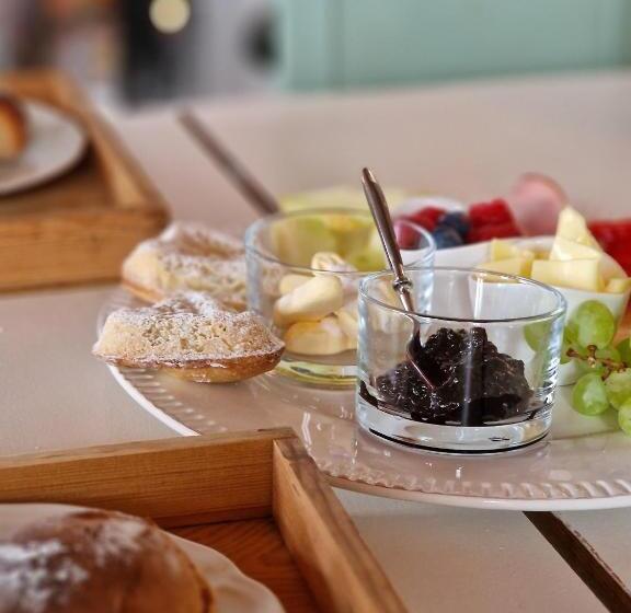 Ronehamn Bed And Breakfast