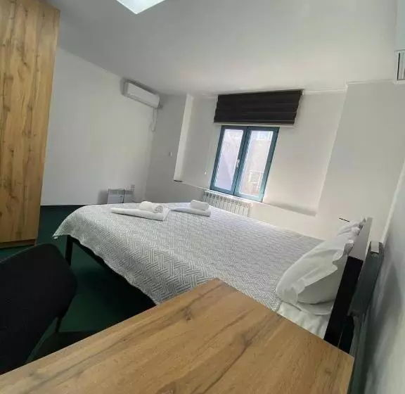 هاستل место встречи Guest House Meeting Place