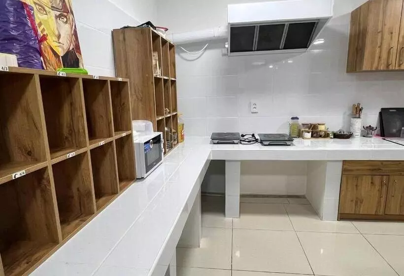 هاستل место встречи Guest House Meeting Place