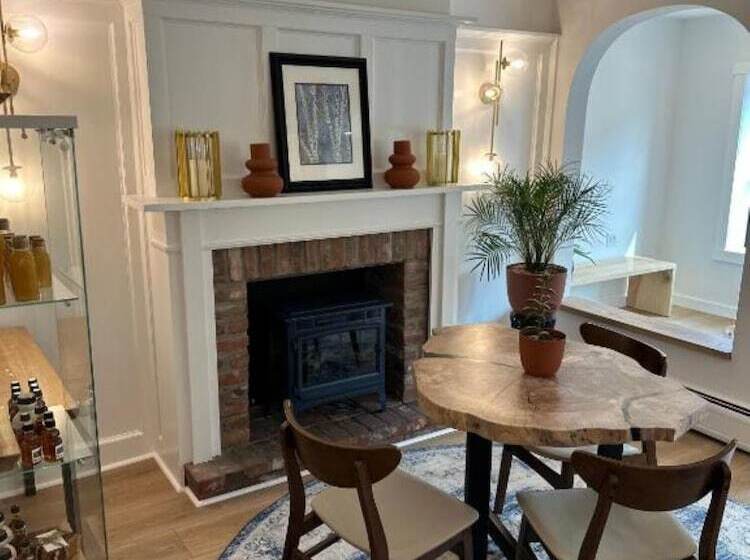 ユースホステル Sugar Maple Inn