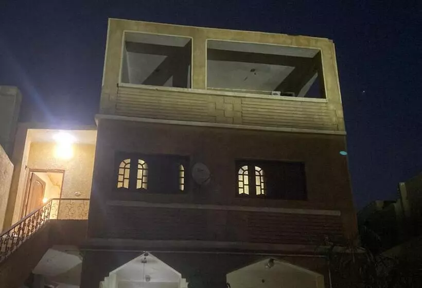 هاستل Sunny Pyramids View Inn