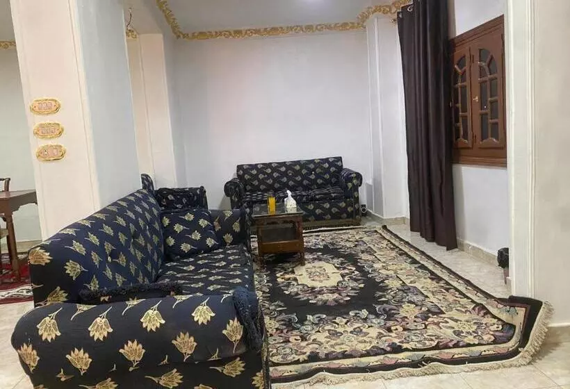 هاستل Sunny Pyramids View Inn