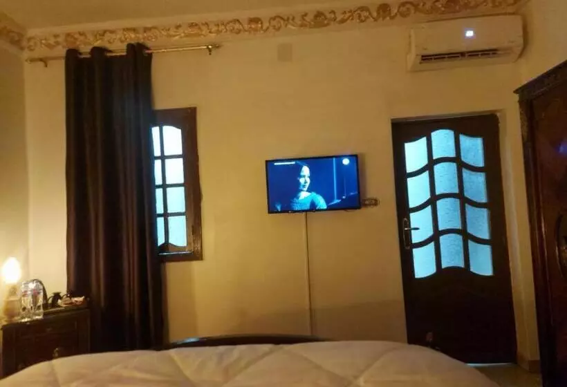 هاستل Sunny Pyramids View Inn