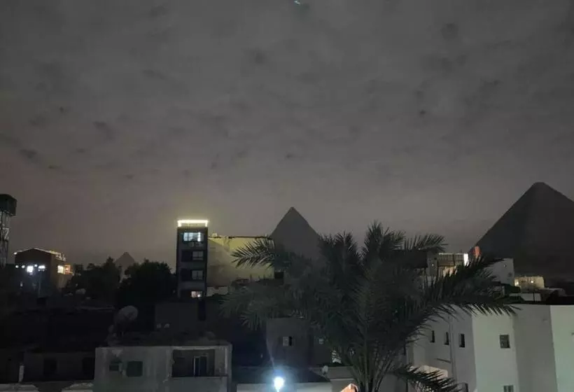 هاستل Sunny Pyramids View Inn