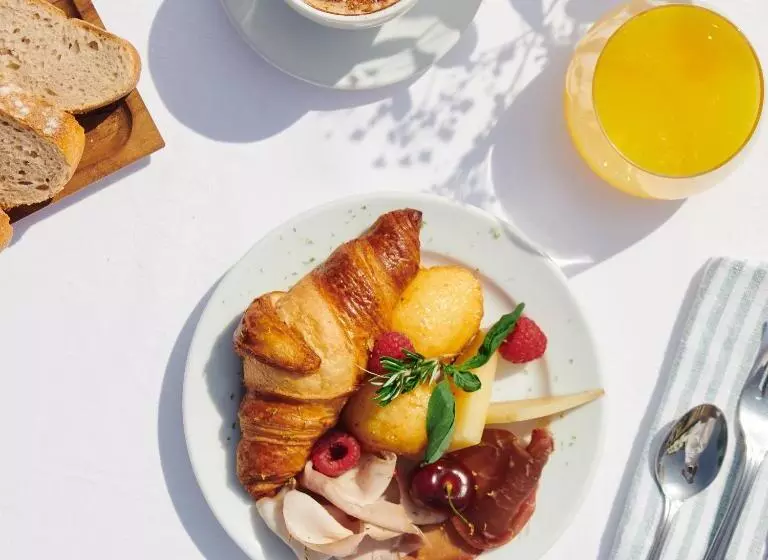 Hotelli Hôtel De La Plage