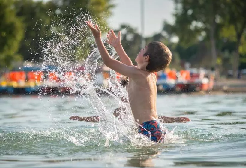 Hotelli Hôtel De La Plage