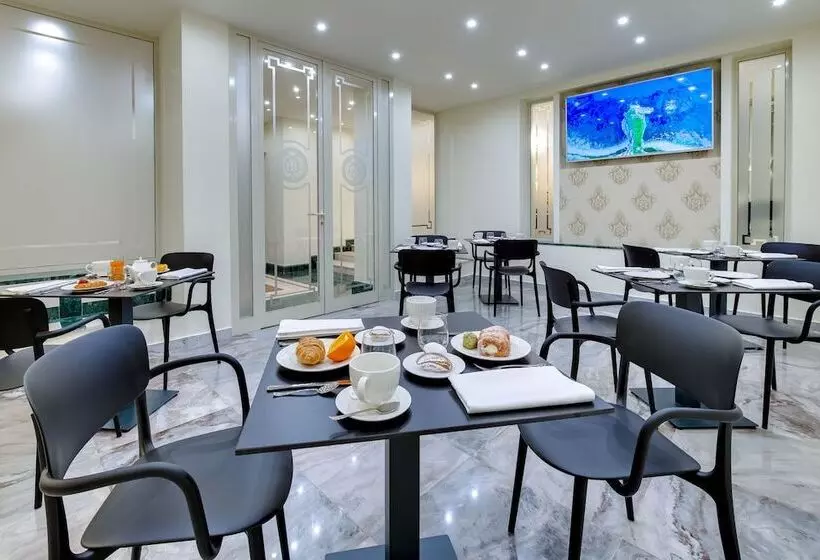 Hotelli La Paloma Blanca