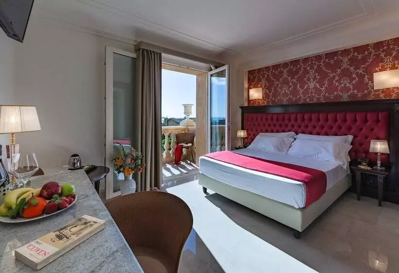 Hotelli La Paloma Blanca