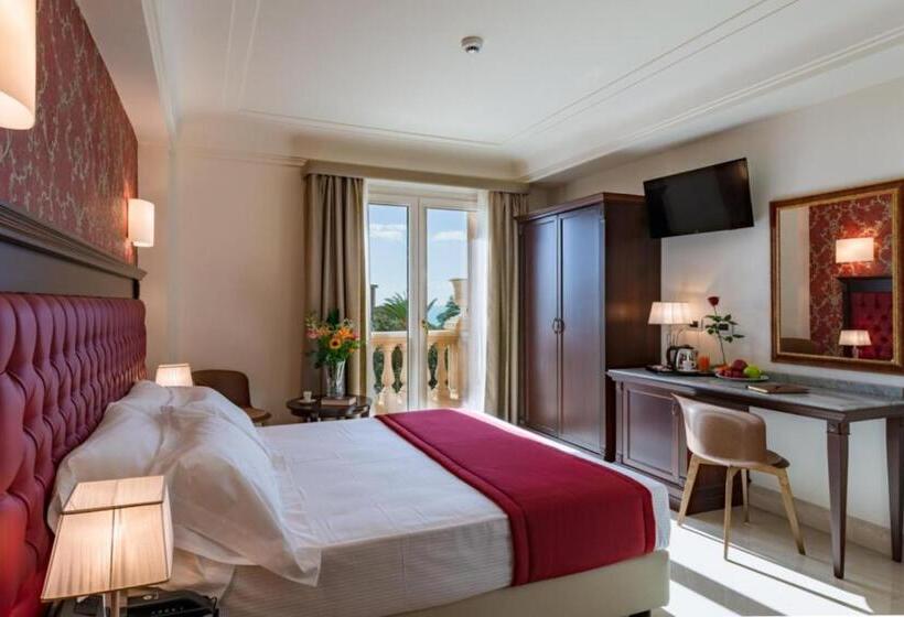 בית מלון כפרי La Paloma Blanca