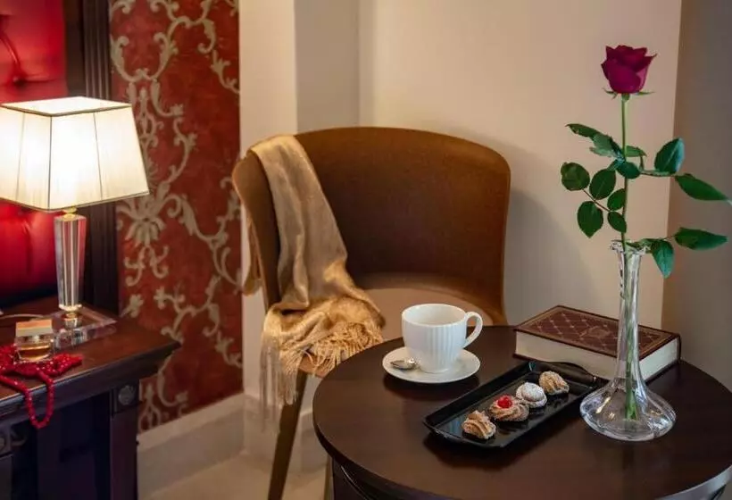 Hotelli La Paloma Blanca