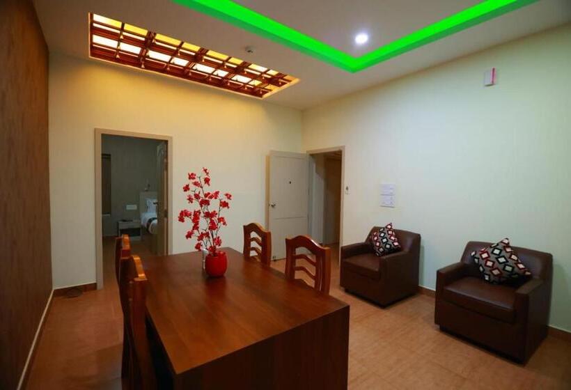 בית מלון כפרי Palace En Paradise