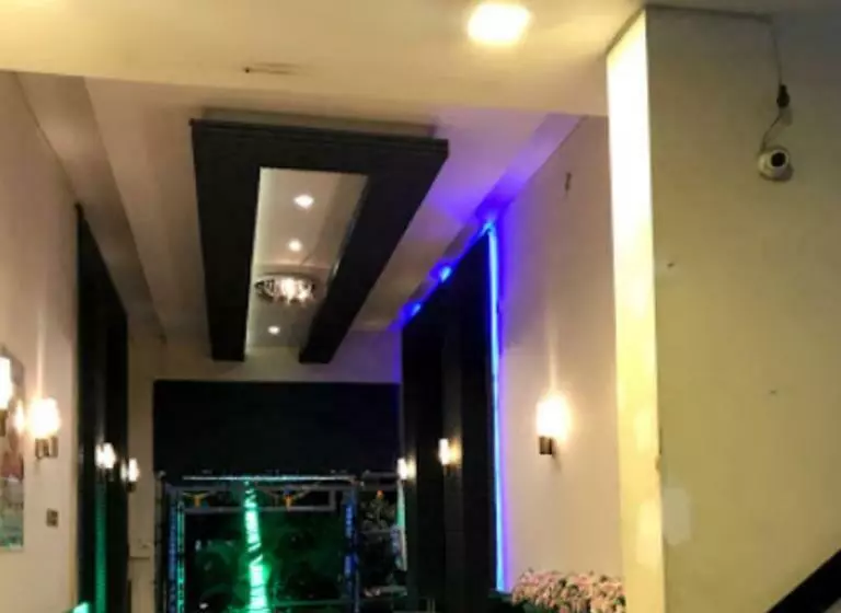 Hotel Pheonix