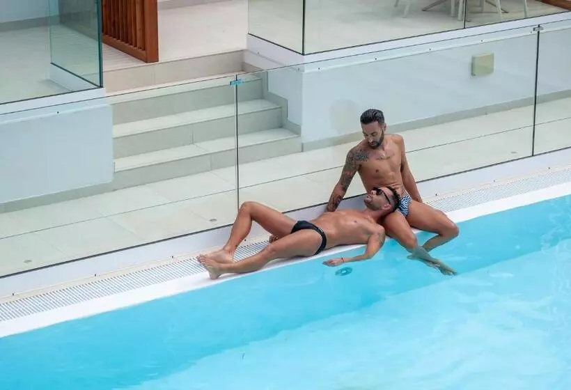 Mar Bianco - Gay Men Only