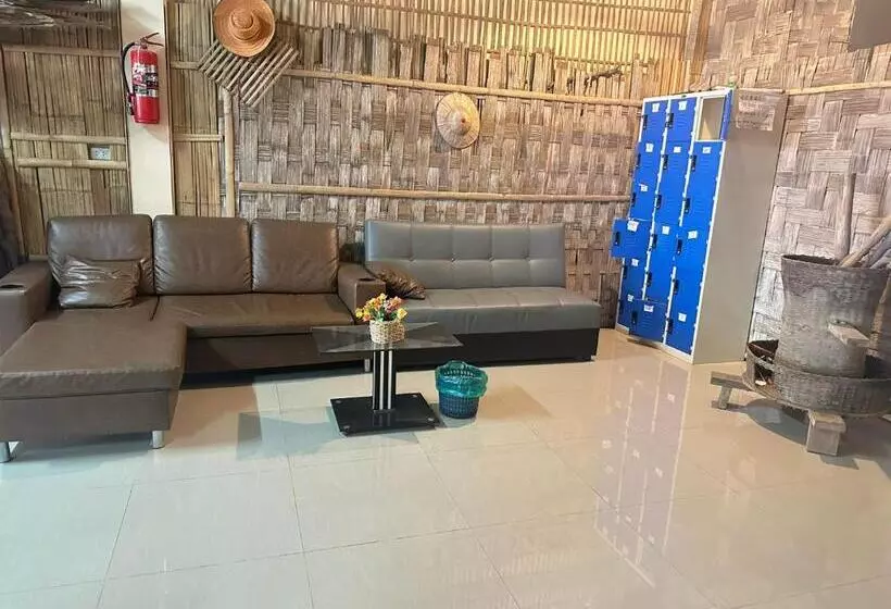 Painting Family Hostel