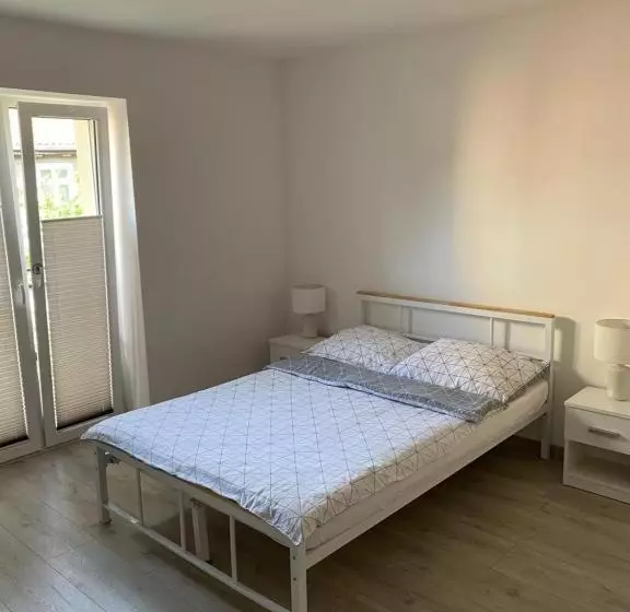 ペンション Anna Centrum Pokoje Przy Plaży