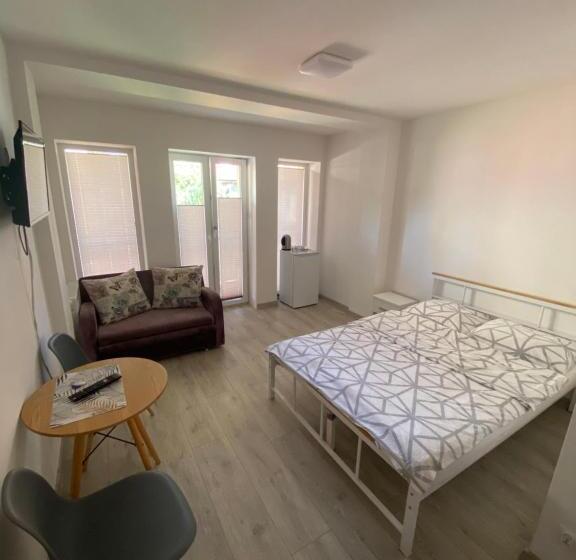 פנסיון Anna Centrum Pokoje Przy Plaży