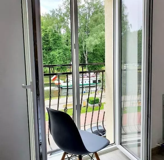 ペンション Anna Centrum Pokoje Przy Plaży
