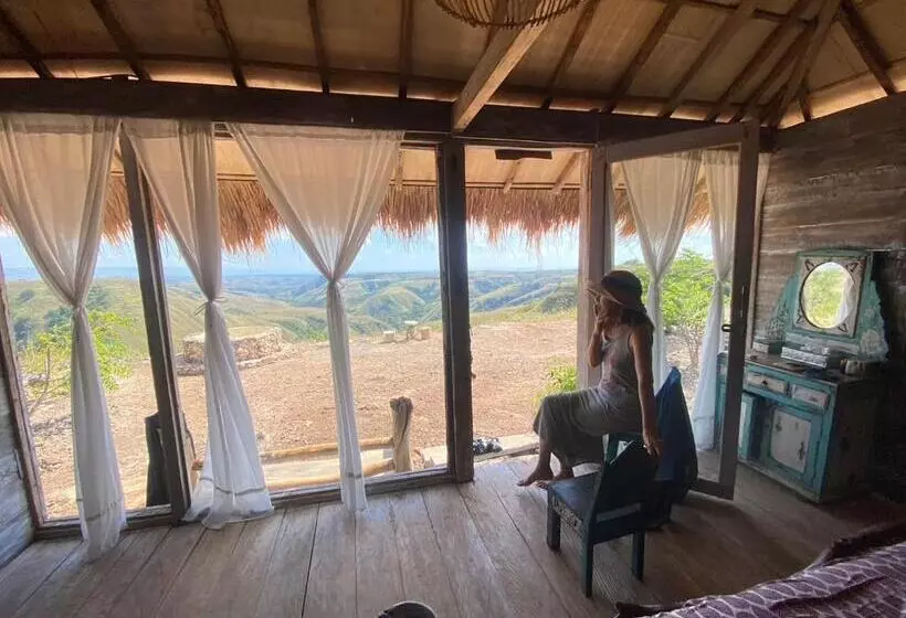 Majatalo Hars Garden Sumba